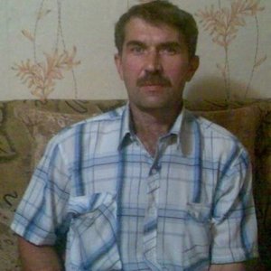 Олег , 58 лет